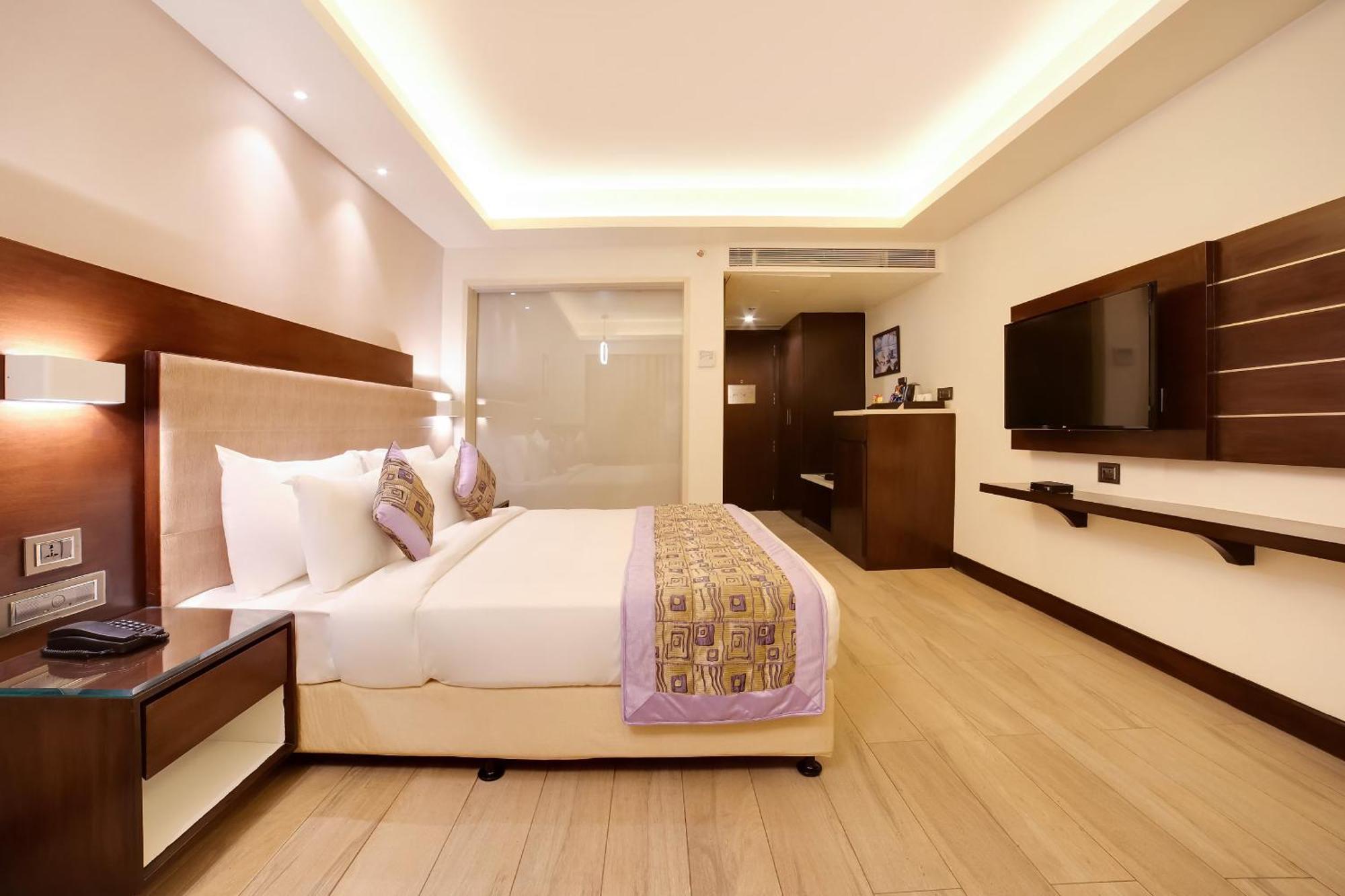 Hotel White Rose Igi Airport New Delhi Buitenkant foto