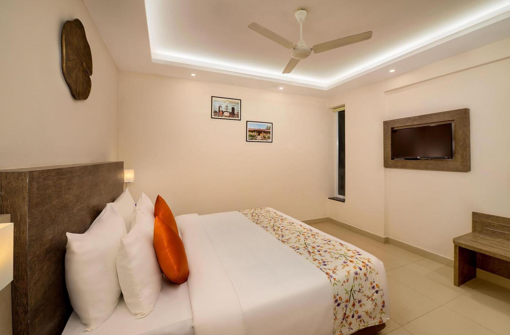 Hotel White Rose Igi Airport New Delhi Buitenkant foto